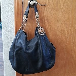 Michael Kors Fulton Large Shoulder Tote- Black